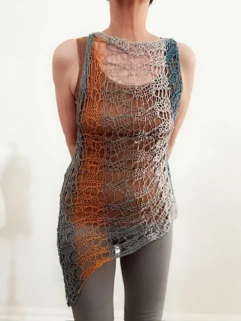 10Th Avenue Tunic Yarn & Pattern Kit 1
