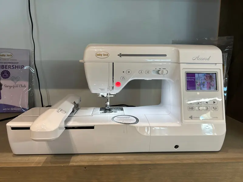 Baby Lock Accord All-In-One Sewing And Embroidery Machine 1