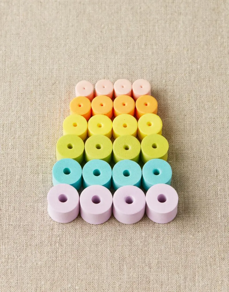 Cocoknits Stitch Stoppers – Flexible Needle Caps 1