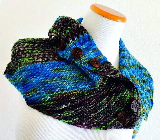Jayden Earwarmer Cowl Pattern 1