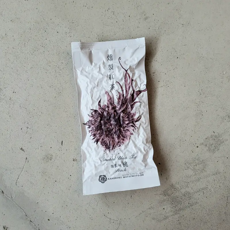 Kaneroku Matsumoto Peach-Smoked Black Tea — Hand-Roasted Oolong-Style Red Tea 1