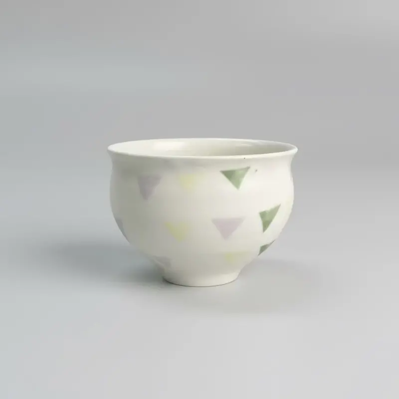 Kaoli Nakamura Garland Ceramic Bowl – Decorative Rim Pattern 1