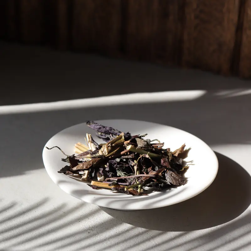 Murasaki Shiso Bancha – Naturally Fermented Purple Perilla Leaf Tea From Shimane 1