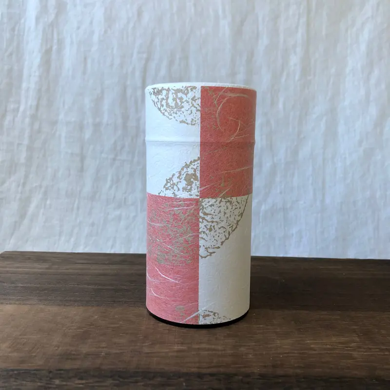 Okumura Seikan Crimson Gold-Leaf Green Tea Can With Washi Paper Packaging 1