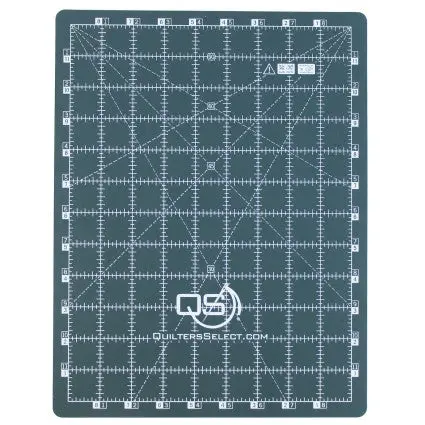 Quilters Select Dual-Sided Cutting Mat – 9" X 12" 1
