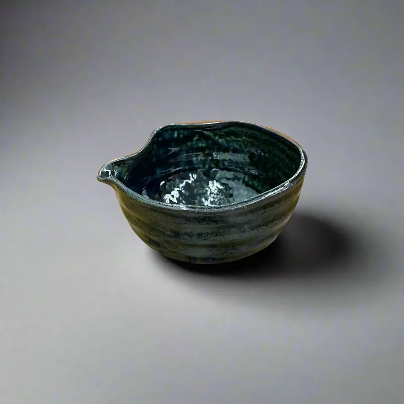 Seiangama Hagi Irabo Matcha Bowl – Functional Pouring-Lip Chawan For Whisking 1