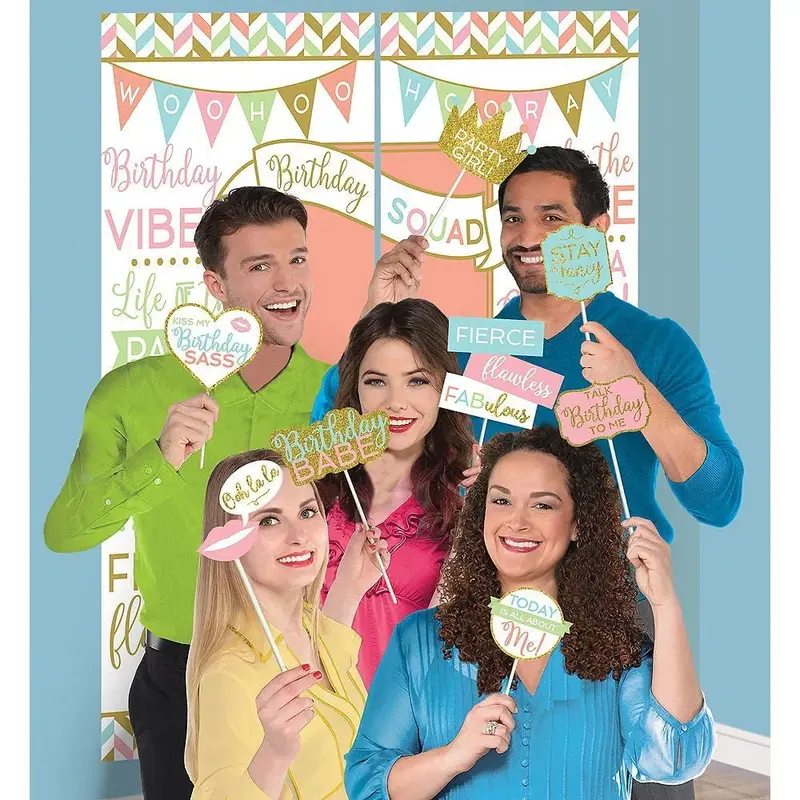 #Selfie Scene Setter Party Kit – 1 Count 1