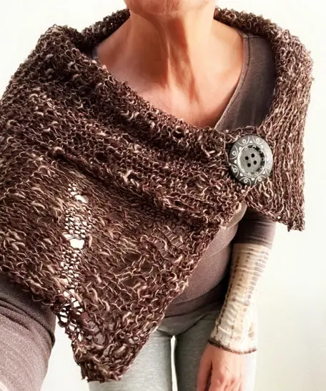 Toulon Elegant Wrap Scarf – 15% Off (24-Hour Deal) 1