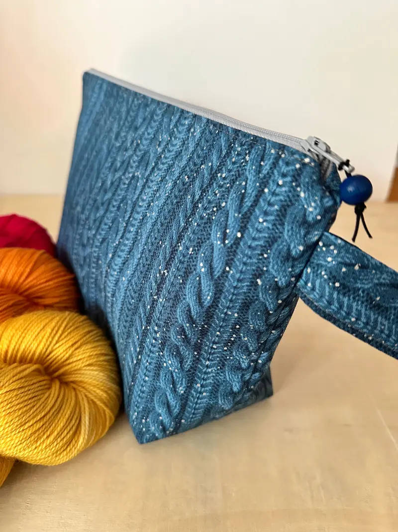 Zigzag Stitch Patterned Wedge-Shaped Project Bag 1