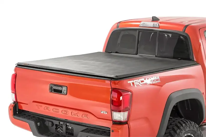 Rough Country Soft Tri-Fold Tonneau Cover – Black Vinyl With Integrated Cargo Management 1